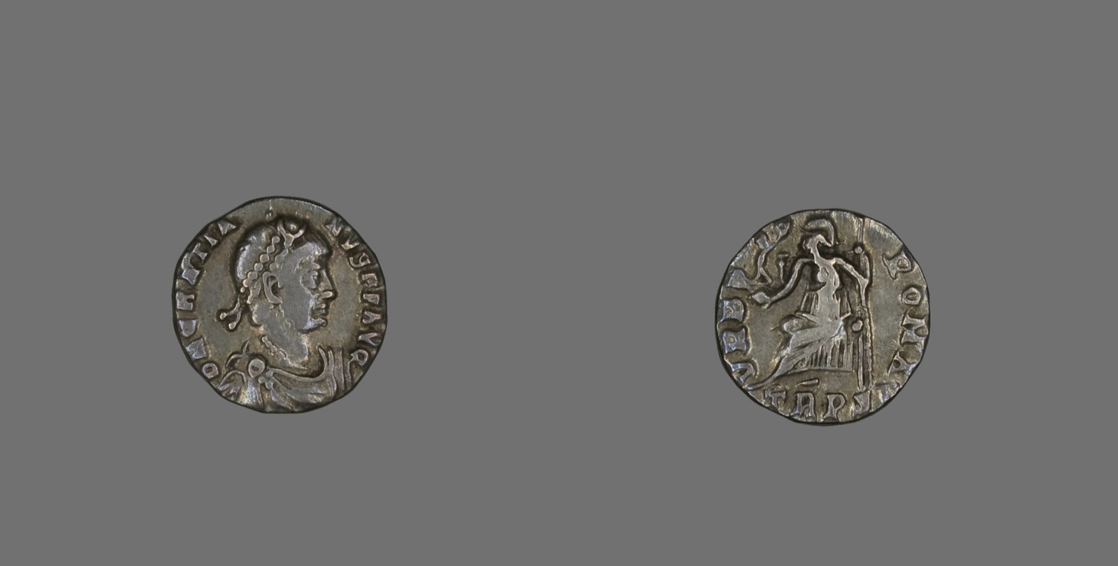 Coin Portraying Emperor Gratian — Roman, minted in Trier