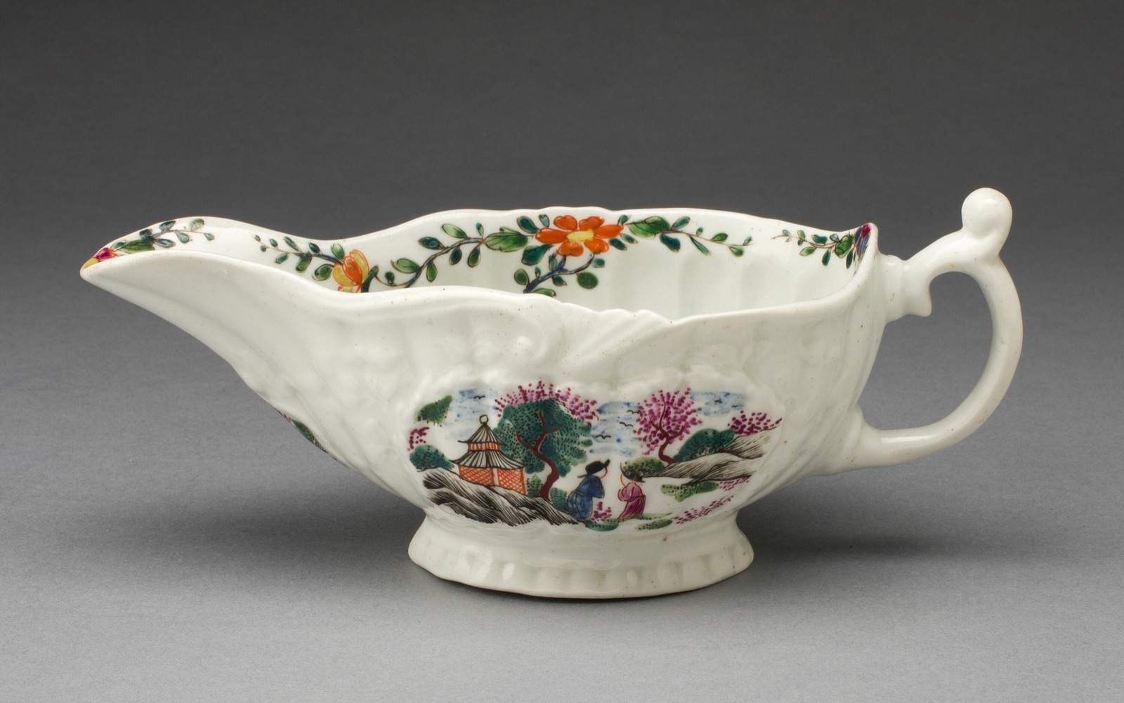 Sauceboat — Worcester Porcelain Factory (Warmstry House Period, 1751–1783); Worcester, England, founded 1751
