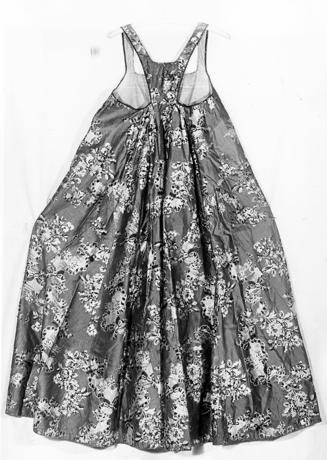 Sarafan (Gala Costume) — Russia (Northwestern)