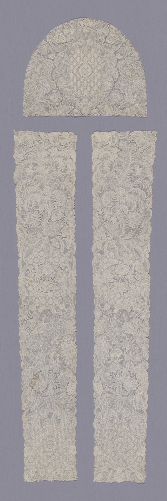Cap Crown and a Pair of Lappets — Flanders, Brussels (modern day Belgium)