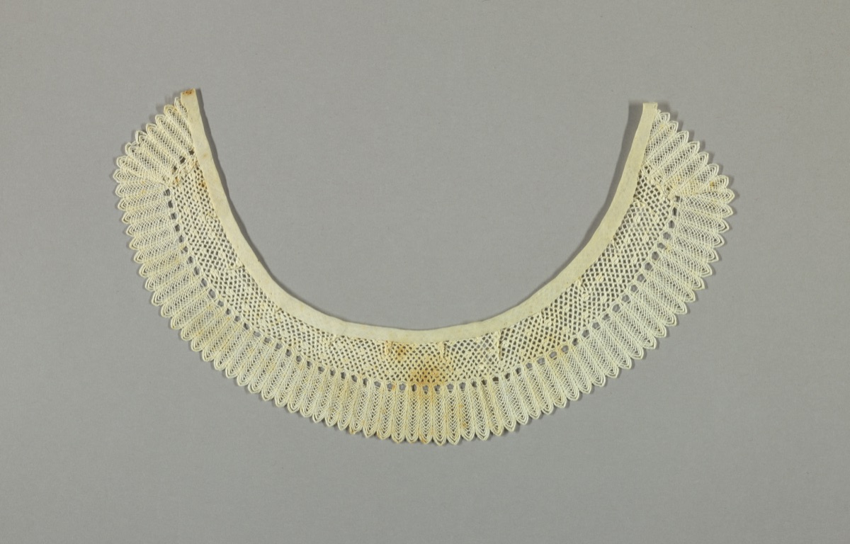 Collar