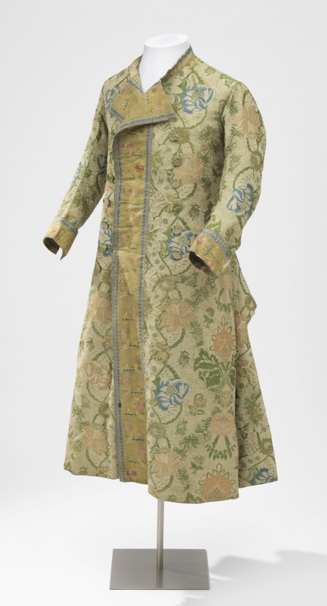 Dressing gown