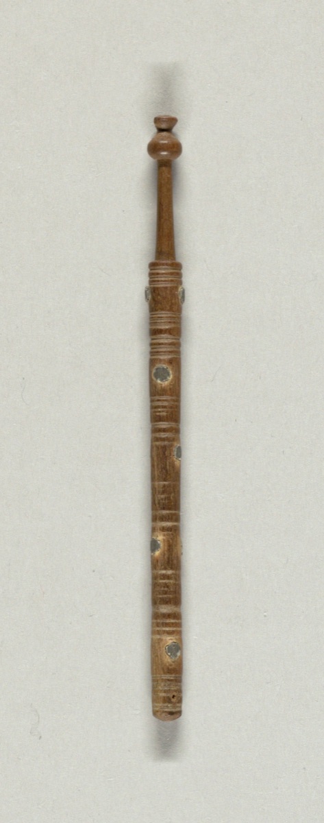 Bobbins for lace making