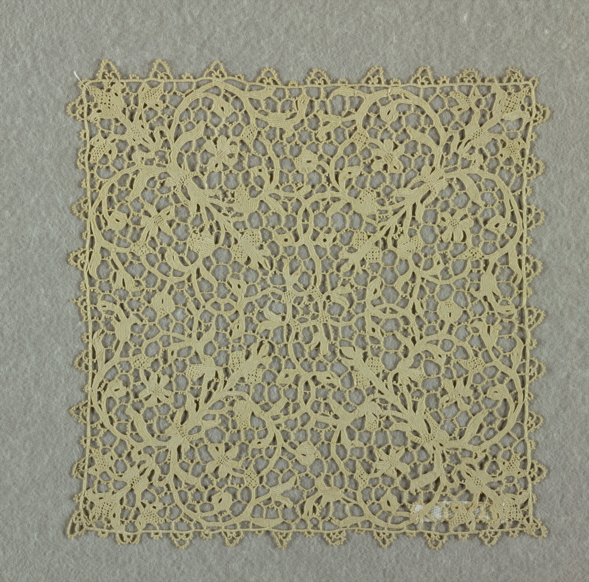 Chalice cover