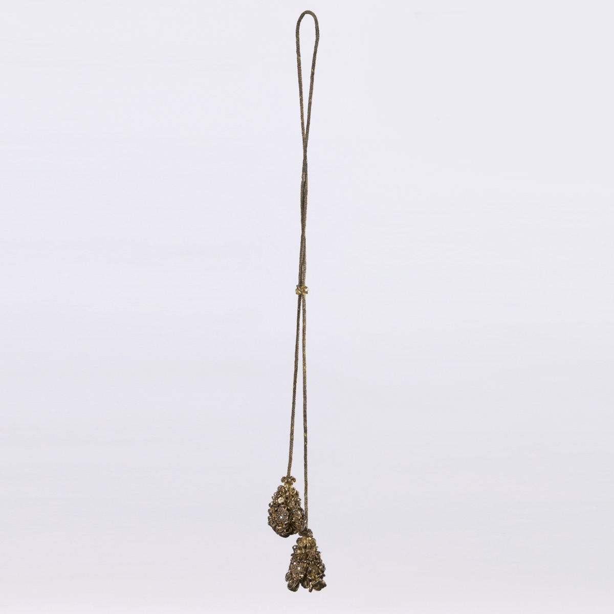 Cord with tassels