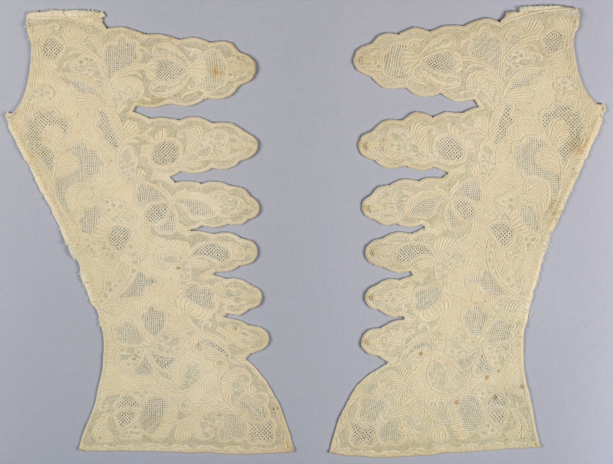 Bodice fronts