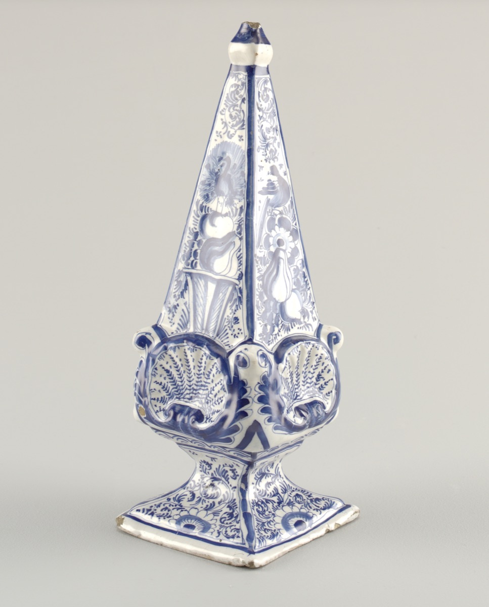 Obelisk — Petrus van Marum