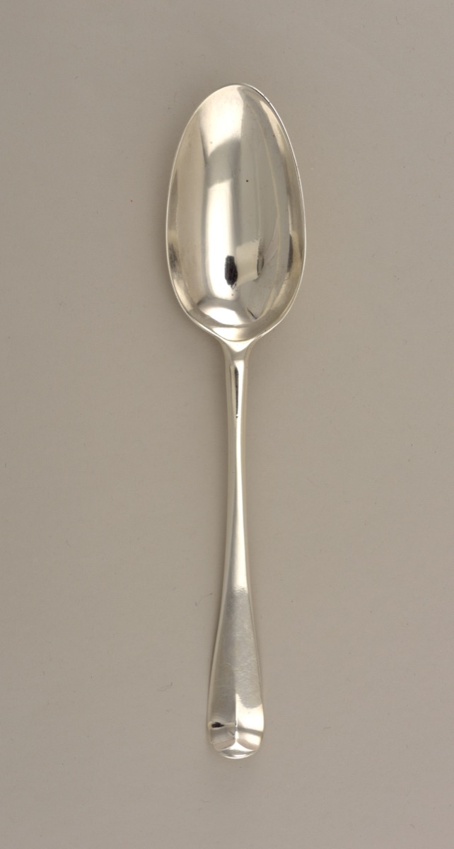 Hanoverian Pattern Syle Table Spoon — Marmaduke Daintry