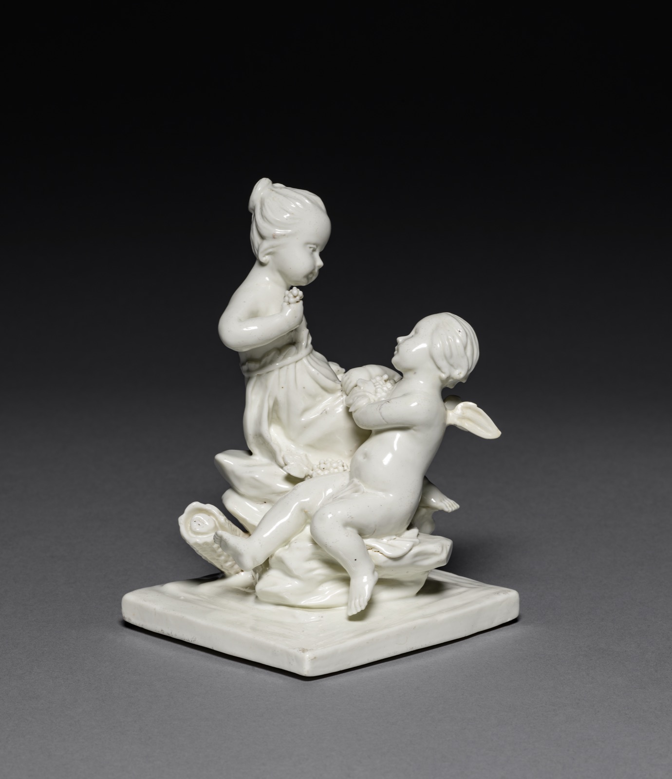 Girl with Putto — Chantilly Porcelain Factory (French)