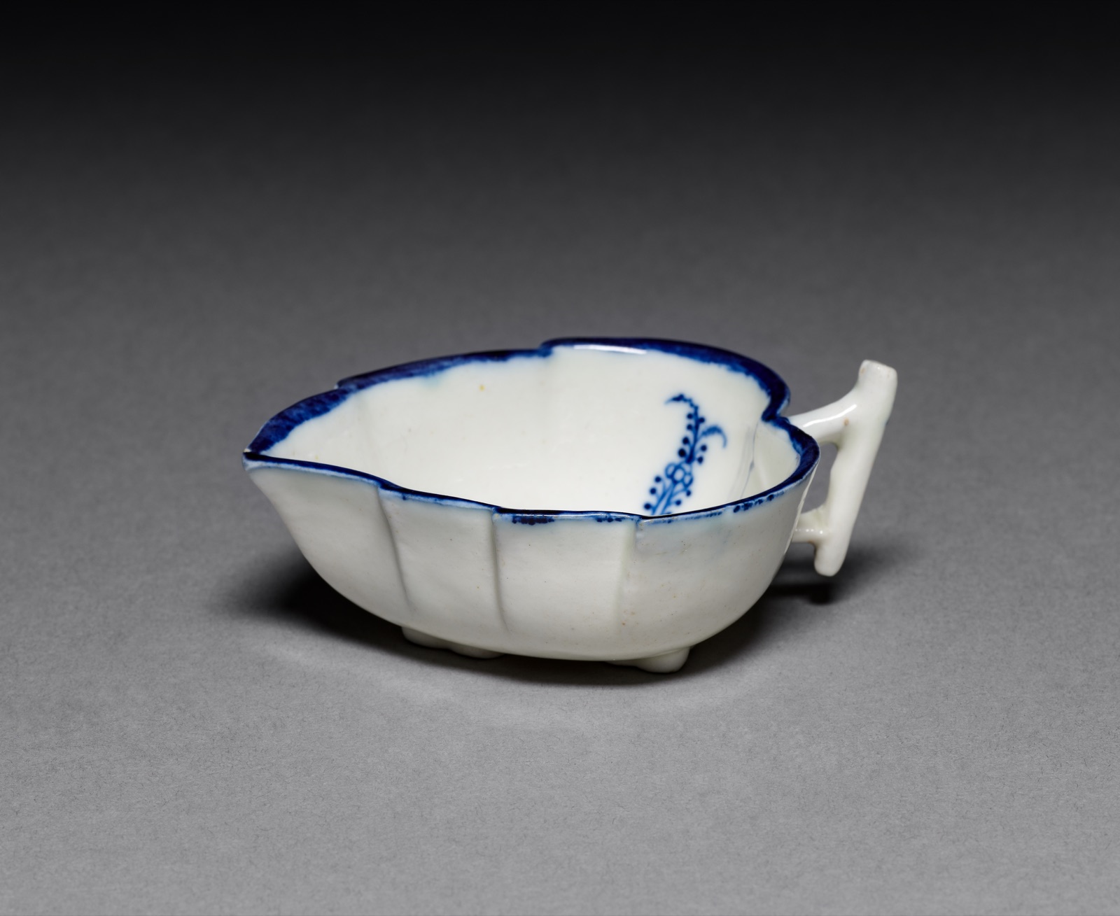 Leaf Dish — Arras Porcelain Factory (French)