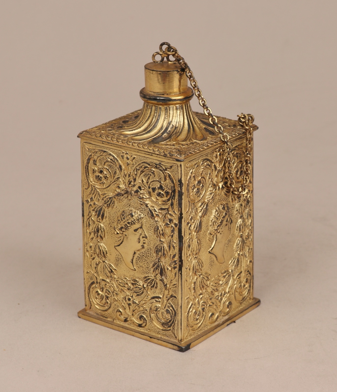 Canister