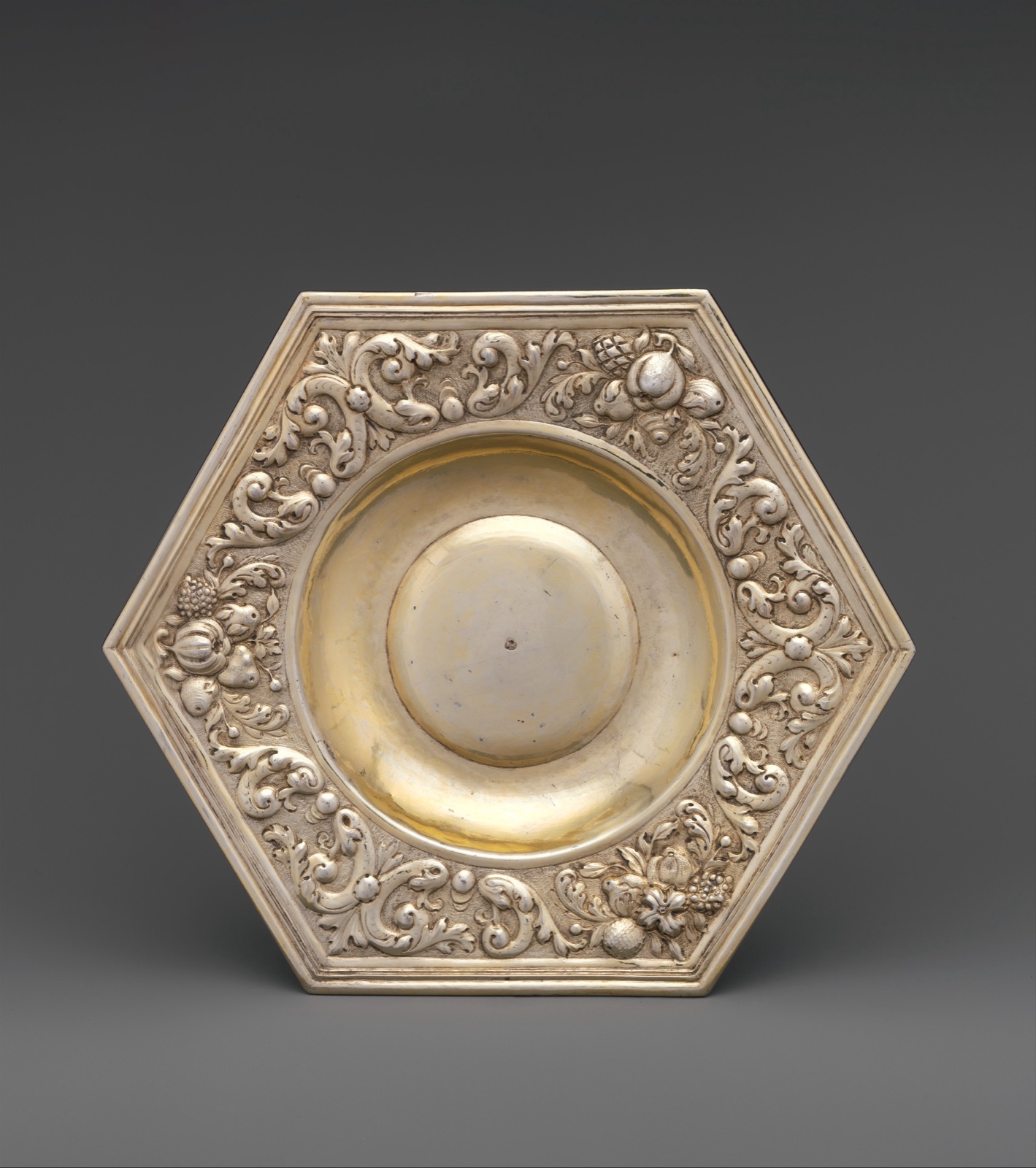 Hexagonal dish (part of a set) — Paulus Roth