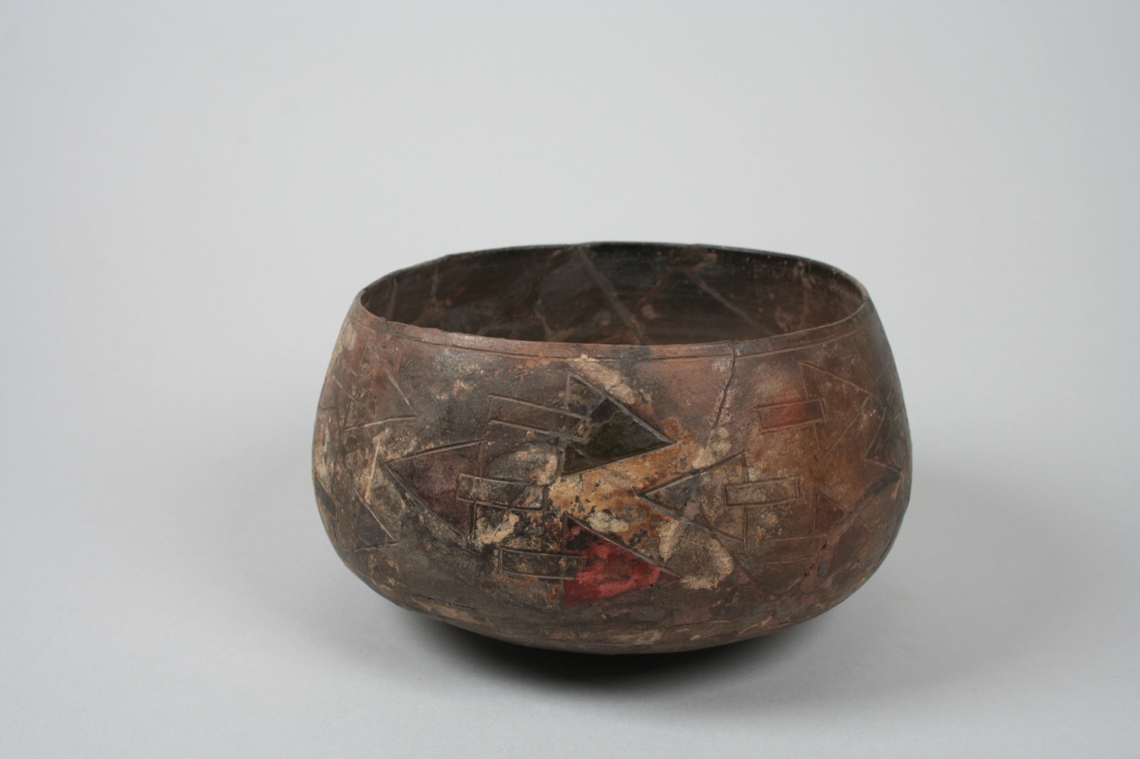 Greyware Bowl with Incised Designs