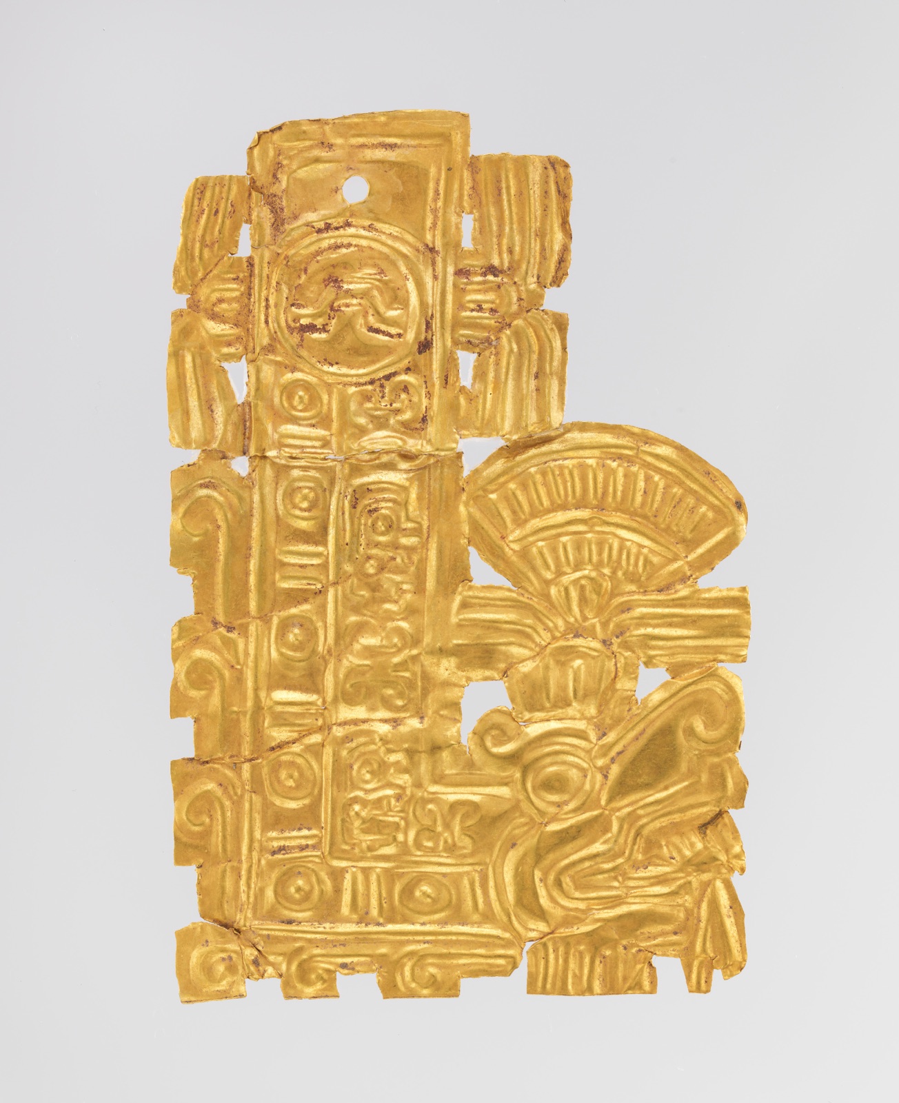 Feathered serpent ornament — Mexica or Mixtec (Ñuu Savi) artists