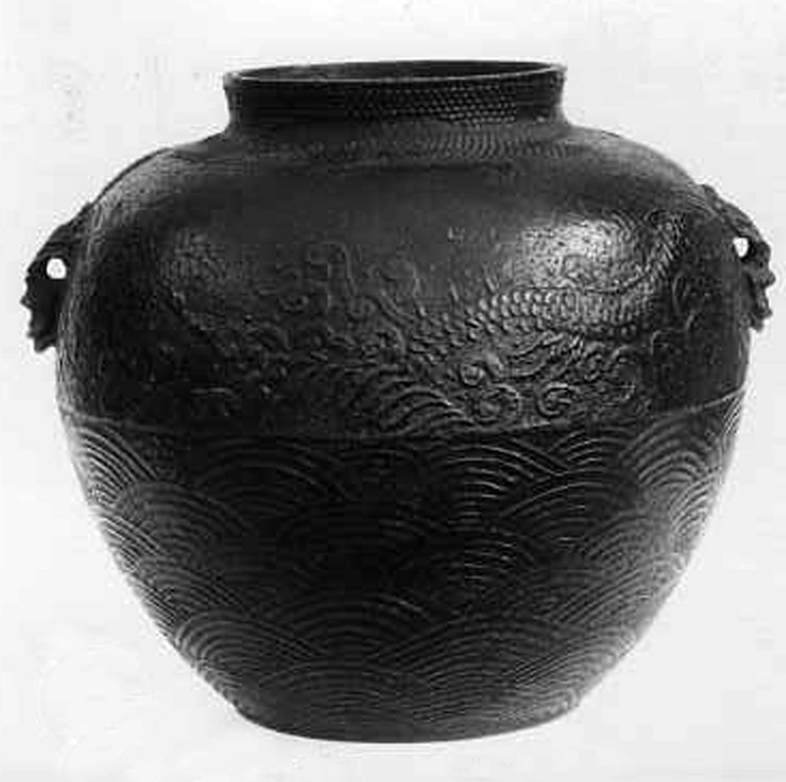 Water jar