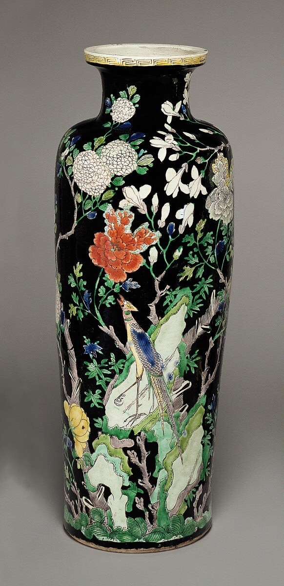 Rouleau-Shaped Vase — Chinese Qing Dynasty