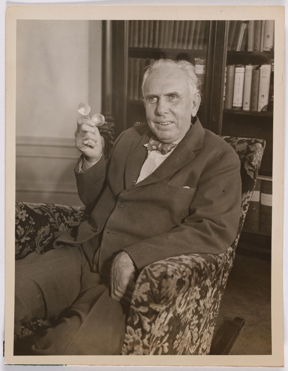 Theodore Dreiser — Underwood & Underwood, active 1880 - c. 1940s