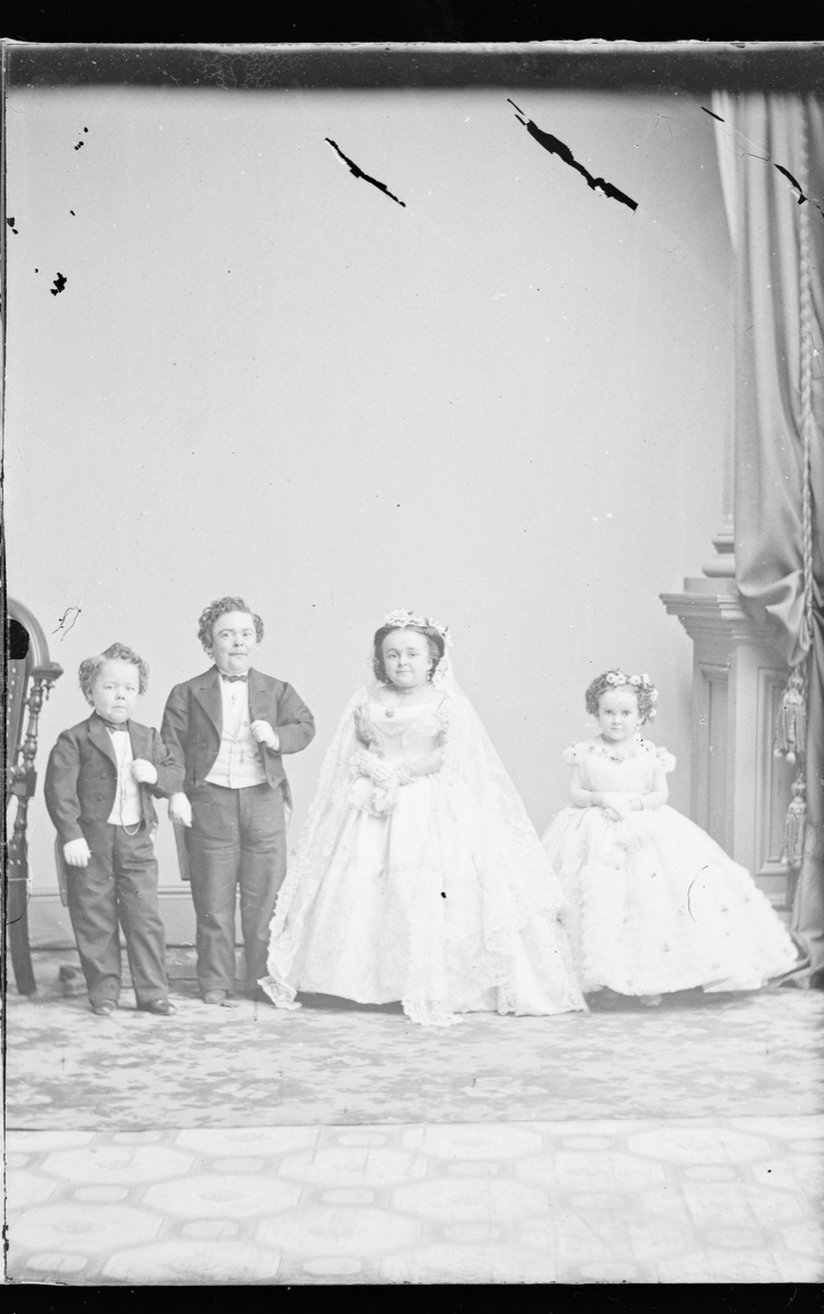 Strattons, G.W.M. Nutt and Minnie Warren (wedding party)